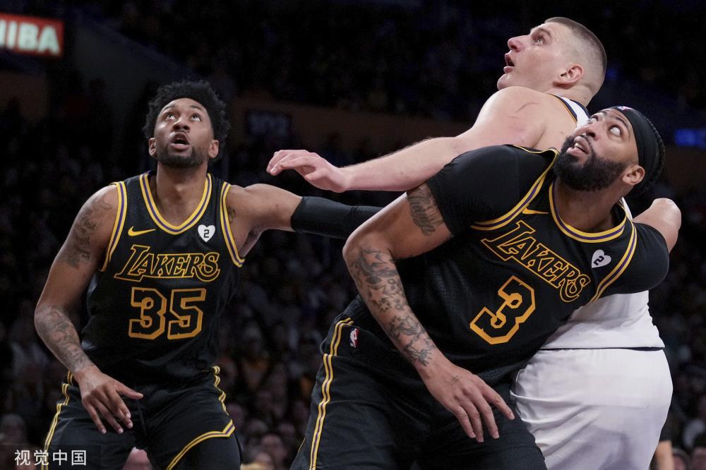 NBA球员五大身体特异构造，奥尼尔的“钛合金”膝盖和詹姆斯的超人脚踝.